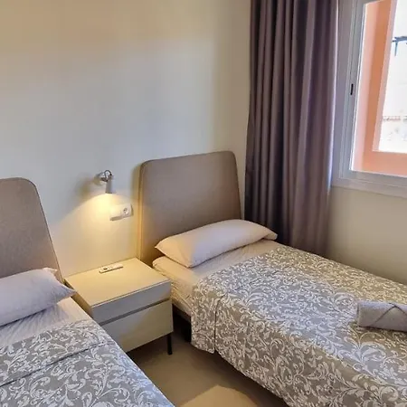 Homes Of Spain, Paraiso, Ed Tahiti, Atico A A Pie De Playa, Piscina Privada En Solarium, Wi-fi Apartmán *