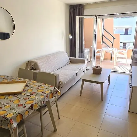Paraiso: Beachfront Penthouse With Private Rooftop Pool Apartment